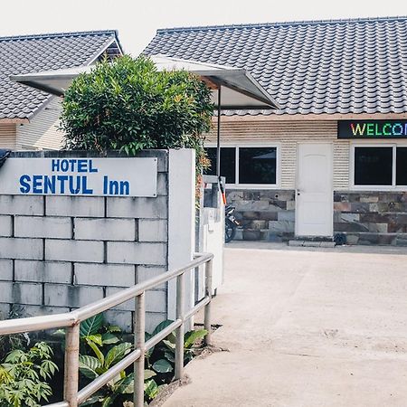 Reddoorz Near Sirkuit Sentul Hotel Bogor Exterior photo