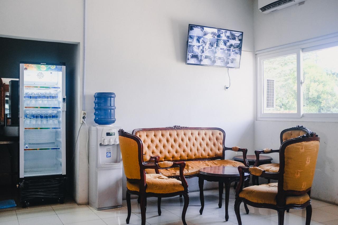 Reddoorz Near Sirkuit Sentul Hotel Bogor Exterior photo